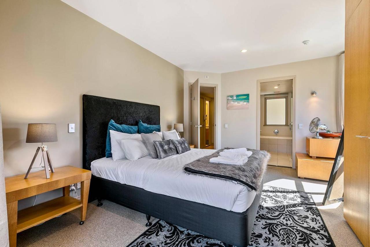 Enormous One Bedroom Beauty In Cbd! Free Parking Auckland Exterior foto